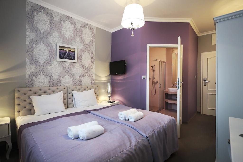 Hotel Madelaine Lwowek Slaski Rom bilde